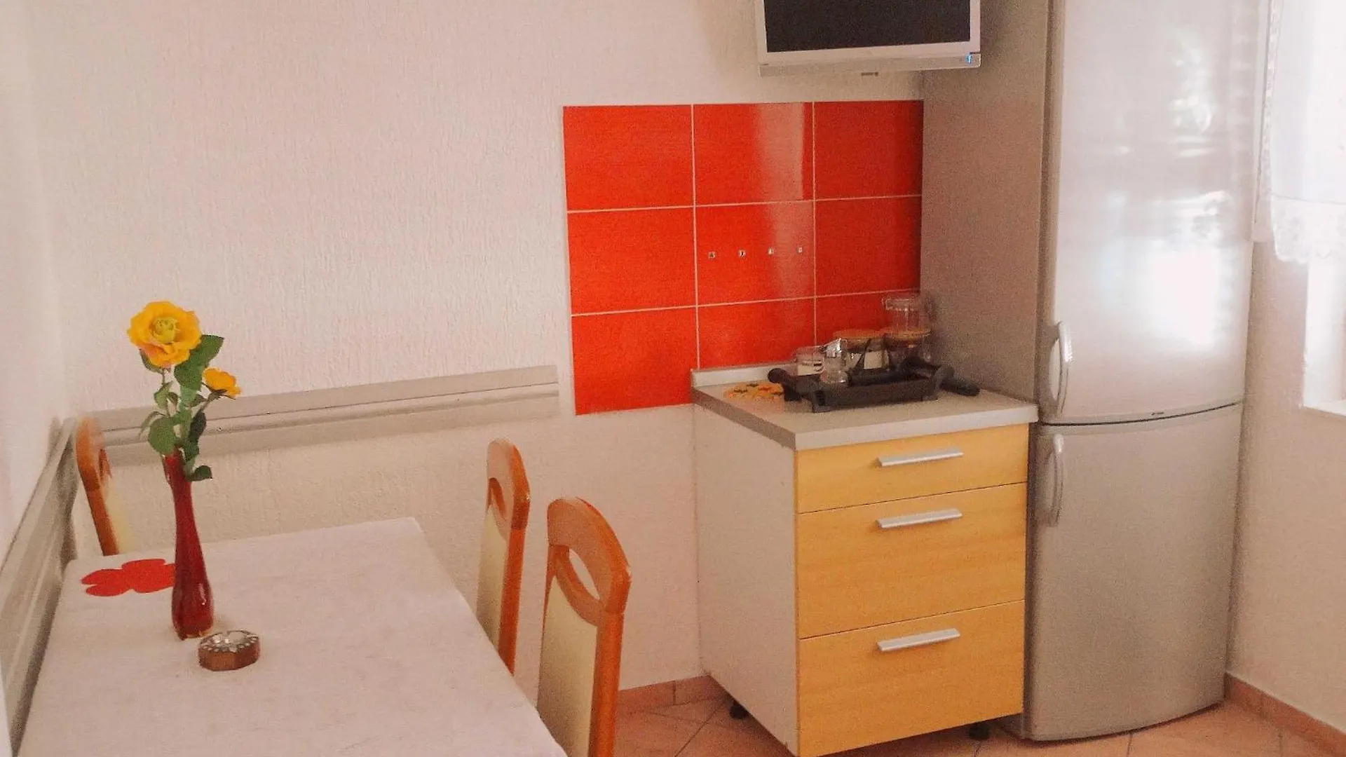 Lush And Sunny Apartment With Balcony And Sea View Crikvenica 0*,